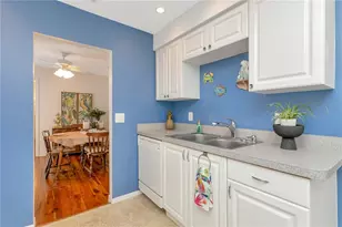 14 Braden Castle Dr, Bradenton, FL 34208 - Photo 17