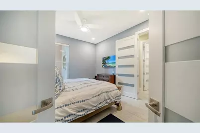 7198 Del Lago Drive, Sarasota, FL 34238 - Photo 45