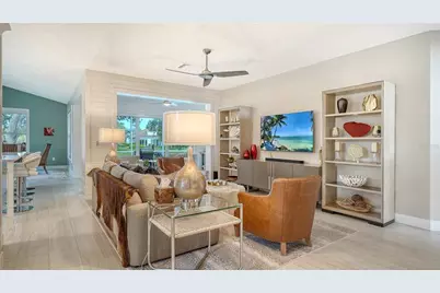 7198 Del Lago Drive, Sarasota, FL 34238 - Photo 9