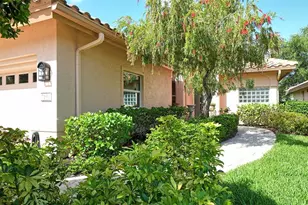 7198 Del Lago Dr, Sarasota, FL 34238 - Photo 5