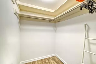 7198 Del Lago Dr, Sarasota, FL 34238 - Photo 51