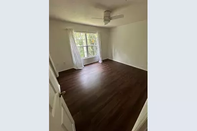 4275 Castlebridge Lane #1324, Sarasota, FL 34238 - Photo 9