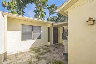 2249 Cypress Cove Dr, Tavares, FL 32778 - Photo 5