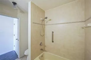 2249 Cypress Cove Dr, Tavares, FL 32778 - Photo 13