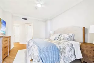 1241 Gulf of Mexico Dr, Longboat Key, FL 34228 - Photo 25