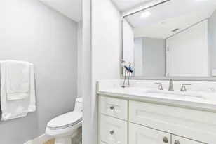 1241 Gulf of Mexico Dr, Longboat Key, FL 34228 - Photo 21