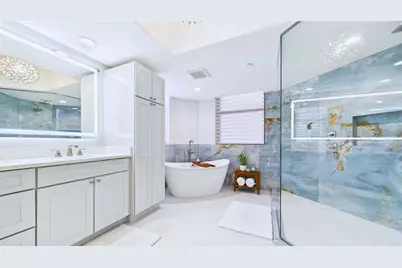 1241 Gulf Of Mexico Drive #506, Longboat Key, FL 34228 - Photo 41
