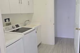 7404 38th Ct E, Sarasota, FL 34243 - Photo 49