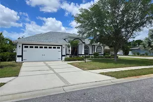 7404 38th Ct E, Sarasota, FL 34243 - Photo 3