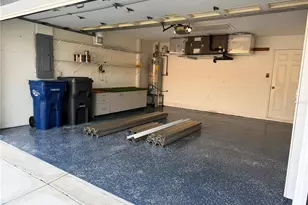 7404 38th Ct E, Sarasota, FL 34243 - Photo 51