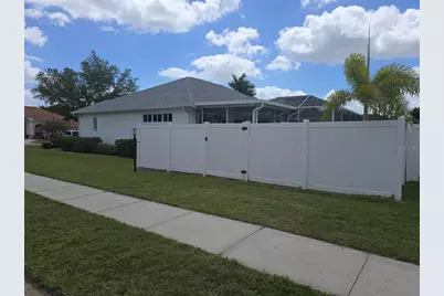 7404 38th Court E, Sarasota, FL 34243 - Photo 57