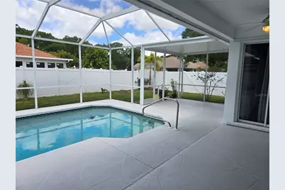 7404 38th Court E, Sarasota, FL 34243 - Photo 25