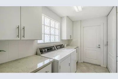 5867 Helicon Place, Sarasota, FL 34238 - Photo 35