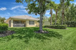 5867 Helicon Pl, Sarasota, FL 34238 - Photo 39