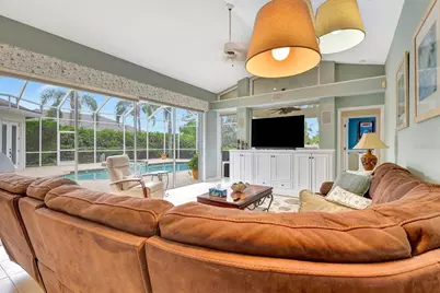 10005 Cherry Hills Avenue Circle, Bradenton, FL 34202 - Photo 19