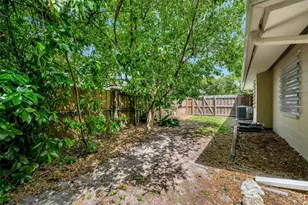 4478 Coco Ridge Cir, Sarasota, FL 34233 - Photo 77