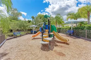 4650 Woodbrook Dr, Sarasota, FL 34243 - Photo 41