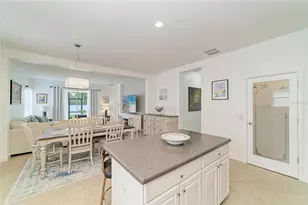 4650 Woodbrook Dr, Sarasota, FL 34243 - Photo 17