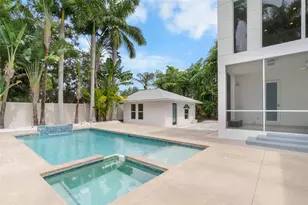 1751 Hawthorne St, Sarasota, FL 34239 - Photo 37