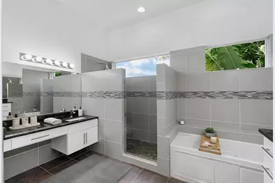 1751 Hawthorne Street, Sarasota, FL 34239 - Photo 27