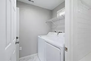 2852 Nassau St, Sarasota, FL 34231 - Photo 29