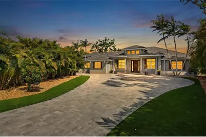 1705 Wisconsin Lane, Sarasota, FL 34239 - Photo 3