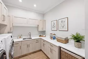 1705 Wisconsin Ln, Sarasota, FL 34239 - Photo 39