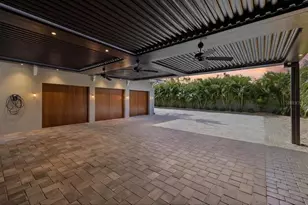 1705 Wisconsin Ln, Sarasota, FL 34239 - Photo 67
