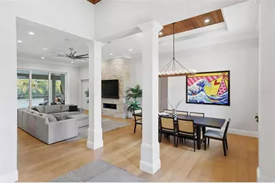 1705 Wisconsin Lane, Sarasota, FL 34239 - Photo 7