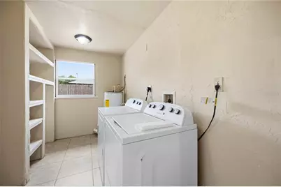 2715 Ingot Place, Sarasota, FL 34235 - Photo 15