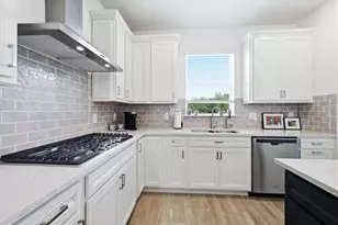 8706 Ocean Tides Cv, Parrish, FL 34219 - Photo 19