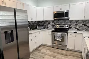 3304 Lisa Ln, Naples, FL 34109 - Photo 15