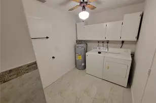 1028 Lillian St, Venice, FL 34285 - Photo 15