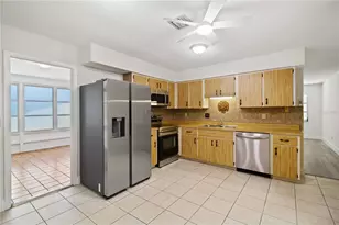1028 Lillian St, Venice, FL 34285 - Photo 15