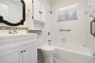 1028 Lillian St, Venice, FL 34285 - Photo 13