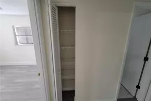 1028 Lillian St, Venice, FL 34285 - Photo 23