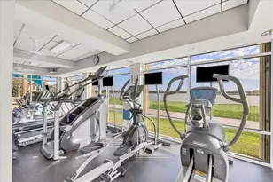 6360 Water Crest Way, Lakewood Ranch, FL 34202 - Photo 45