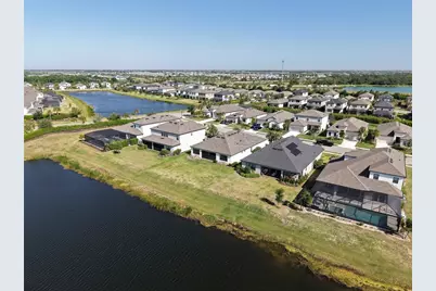 16319 Mount Holly Drive, Lakewood Ranch, FL 34211 - Photo 43