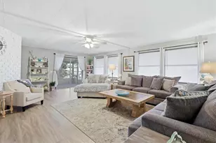 6710 36th Ave E, Palmetto, FL 34221 - Photo 5