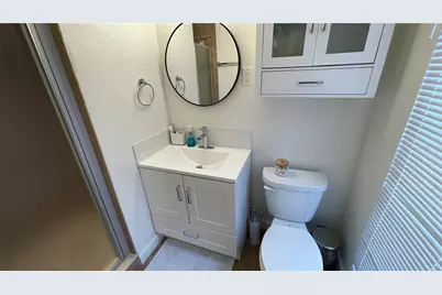 2832 Bay Street, Sarasota, FL 34237 - Photo 15