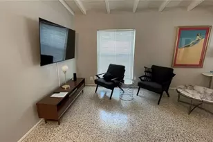 2832 Bay St, Sarasota, FL 34237 - Photo 3