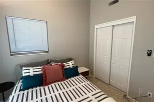 2832 Bay St, Sarasota, FL 34237 - Photo 21