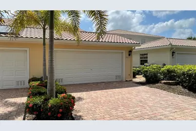 7677 Bergamo Avenue, Sarasota, FL 34238 - Photo 23