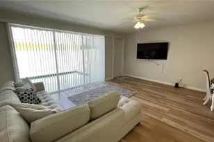 7677 Bergamo Ave, Sarasota, FL 34238 - Photo 3