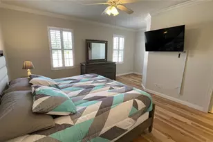 7677 Bergamo Ave, Sarasota, FL 34238 - Photo 13