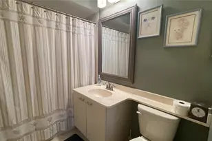 5256 Myrtlewood Rd, Sarasota, FL 34235 - Photo 21