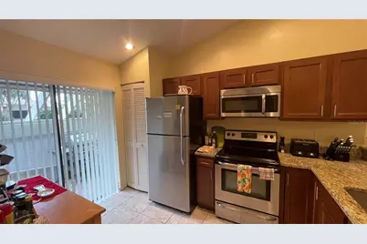 5256 Myrtlewood Road #22, Sarasota, FL 34235 - Photo 5