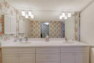 4825 Gulf of Mexico Dr, Longboat Key, FL 34228 - Photo 17