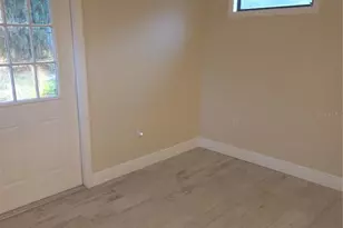 2212 Vinson Ave, Sarasota, FL 34232 - Photo 9