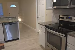 2212 Vinson Ave, Sarasota, FL 34232 - Photo 7